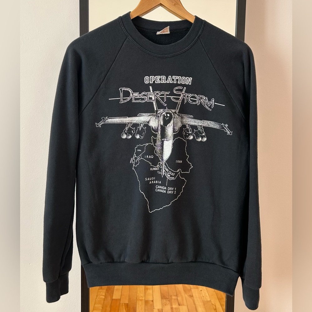 Vintage 90s Operation Desert Storm crewneck sweater sweatshirt Daguin Jet